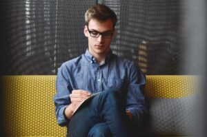 障害を持つ人は障害者雇用と一般雇用のどちらを選んだらいい？